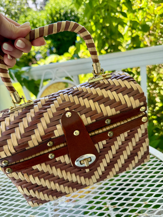 1950s wicker zigzag, top handle bag in brown and beige