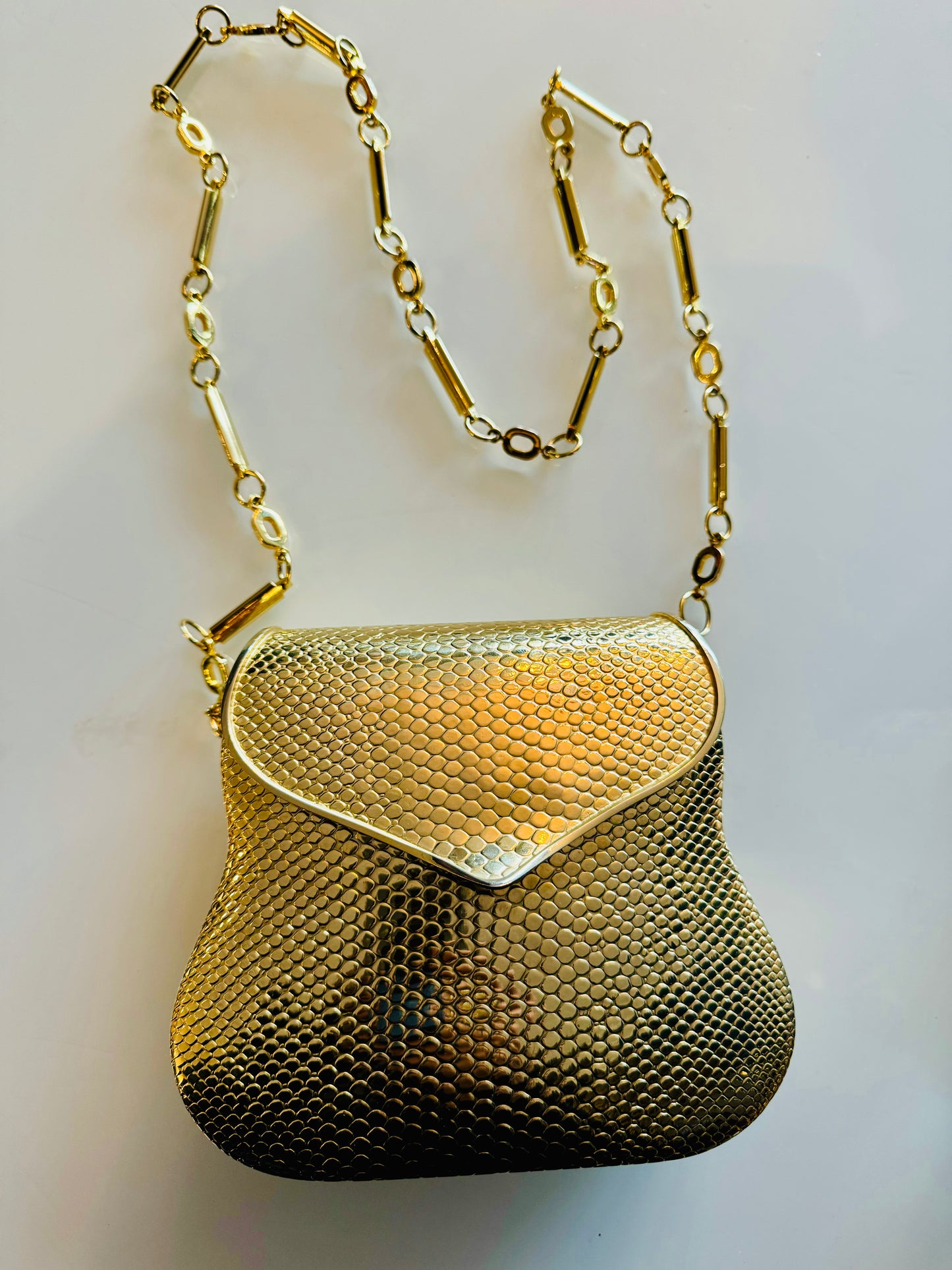 1970s hard top gold tone shoulder bag