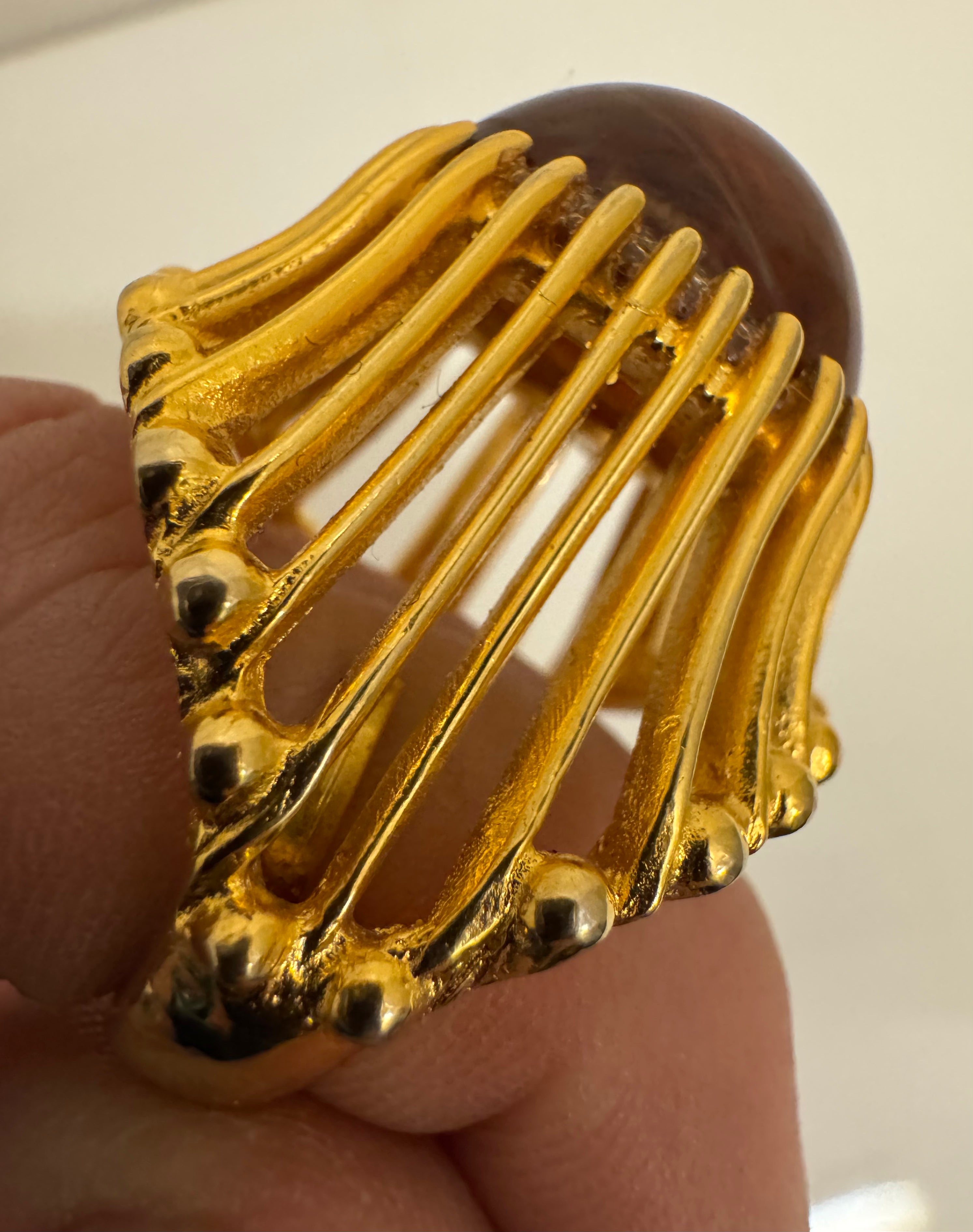 Ring Rader's Stunning vintage signed Pauline Rader goldtone ring with stone – VAVRA ...
