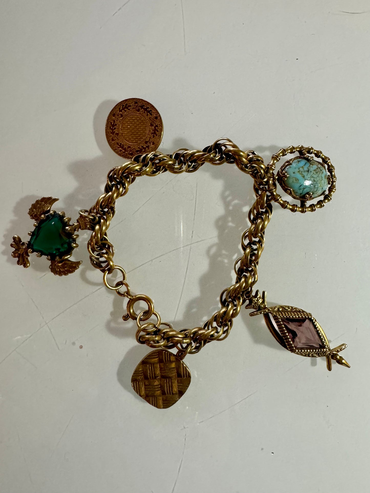 Vintage 1950s charm bracelet with 5 charms