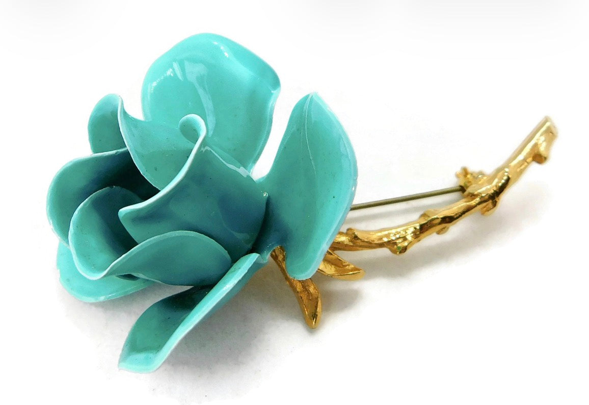 1970s turquoise, blue flower enamel brooch with gold tone, stem