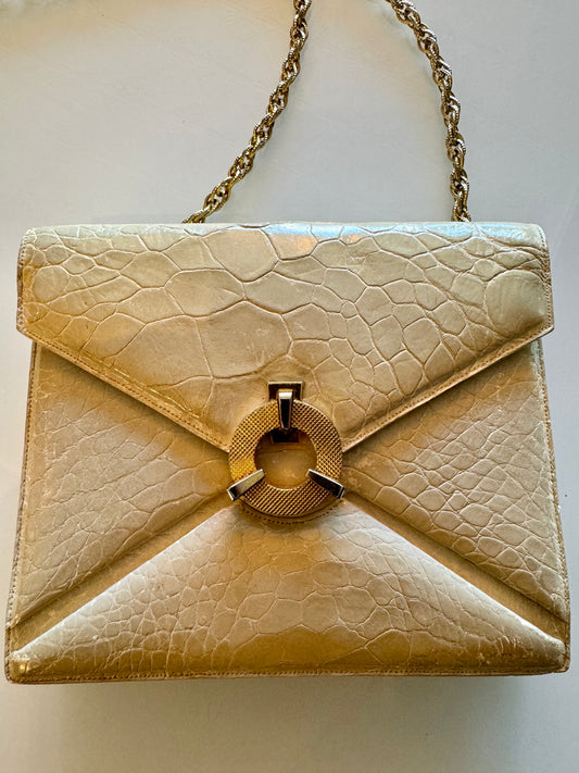 Vintage 1950s Alligator with gold tone chain shoulder bag in ivory with decorative closure