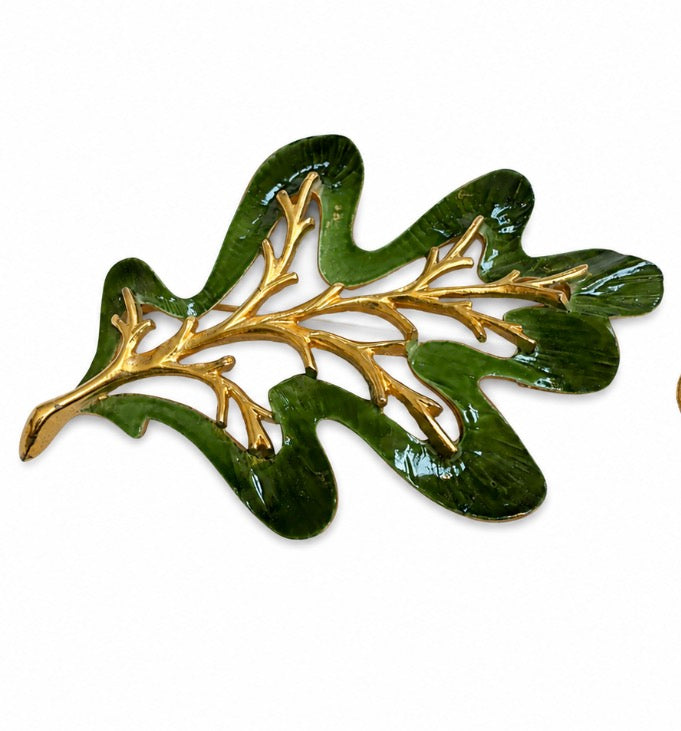 1970s jumbo signed SARAH Coventry leaf brooch in gold tone and green enamel
