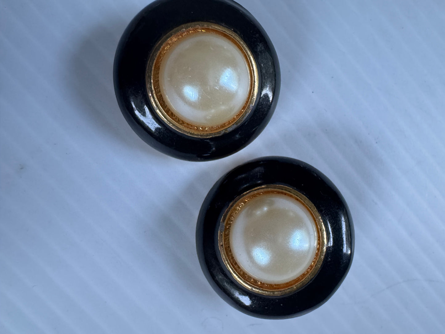 Vintage pearl and black enamel earrings