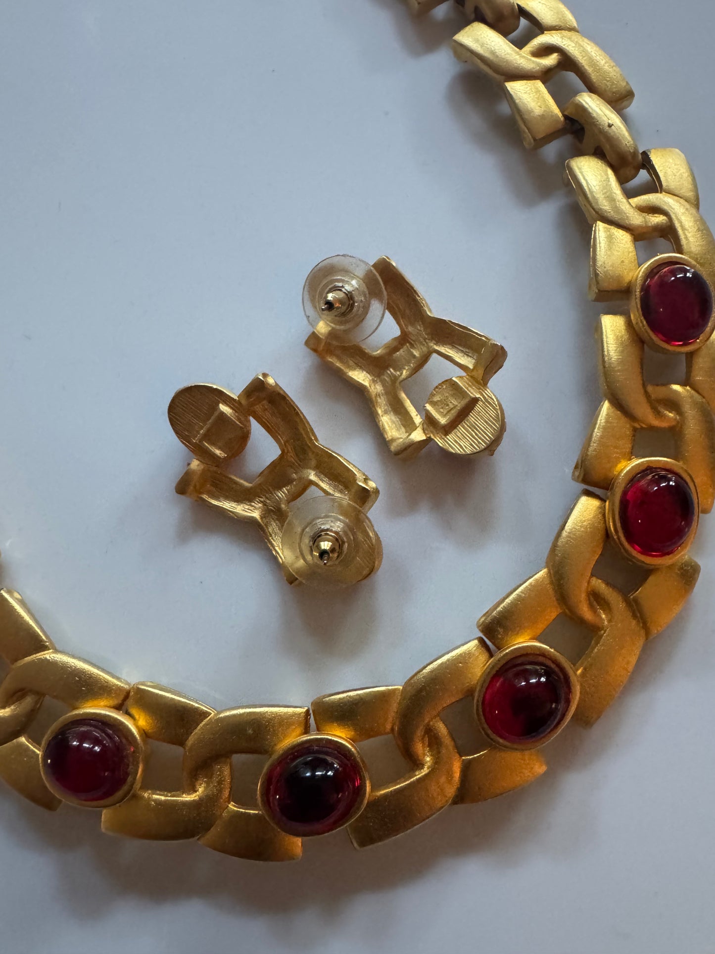 Beautiful 1980 red cabochon matte gold necklace with matching pierced earrings. Sold as a set.