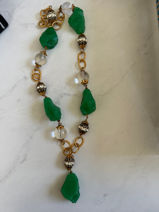 Stunning jade colored gold tone vintage 1980s lightweight necklace with rhinestones