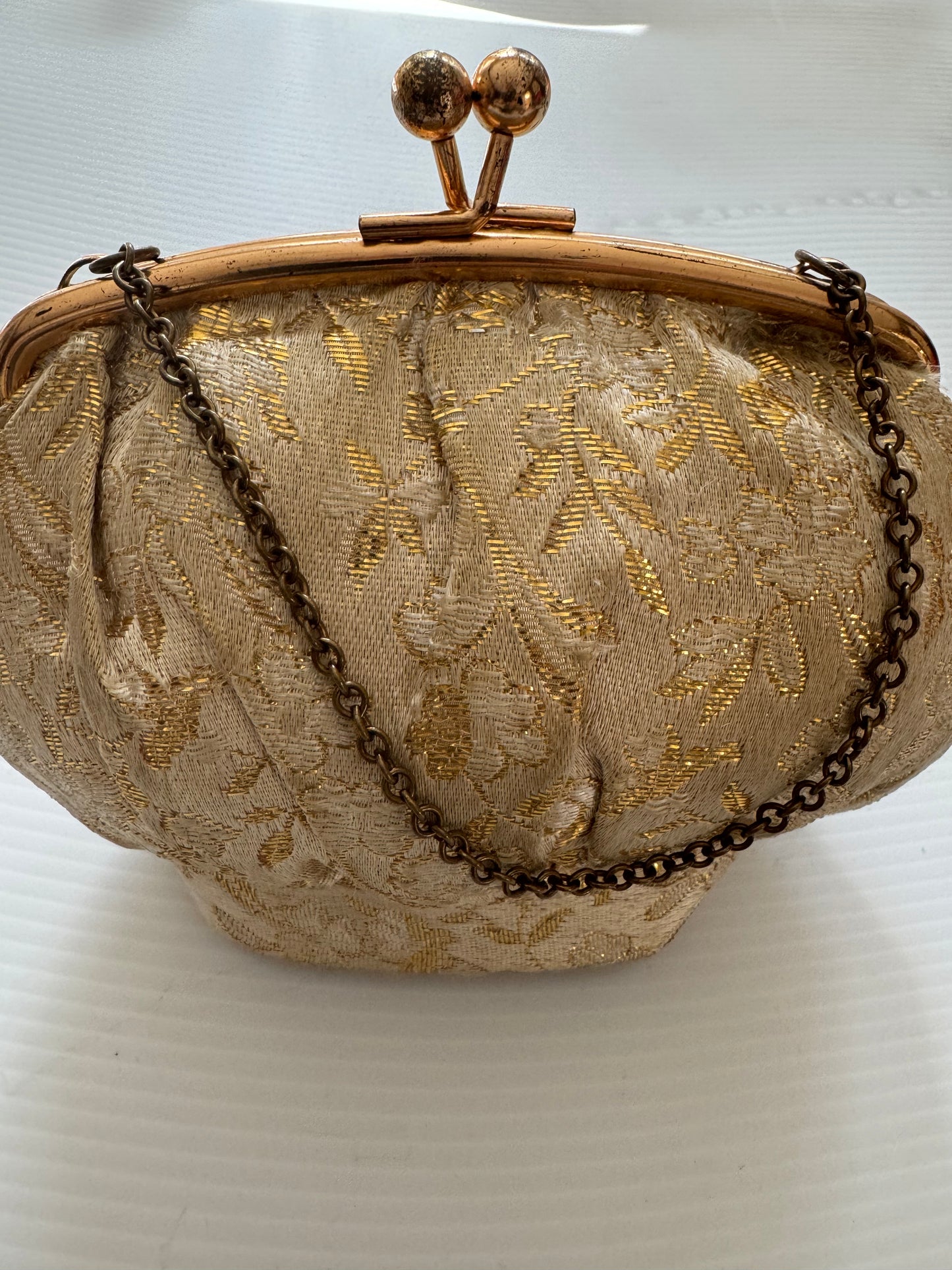 Adorable mini fabric handbag from 1940s