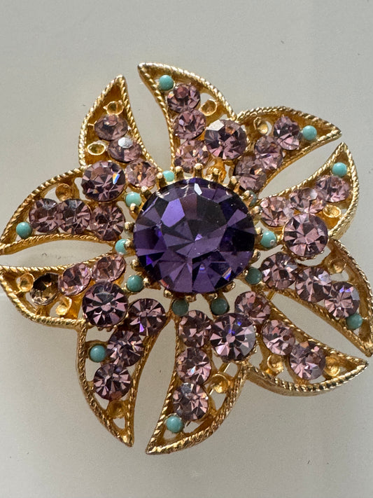 Gorgeous vintage brooch with amethyst multi colored stones