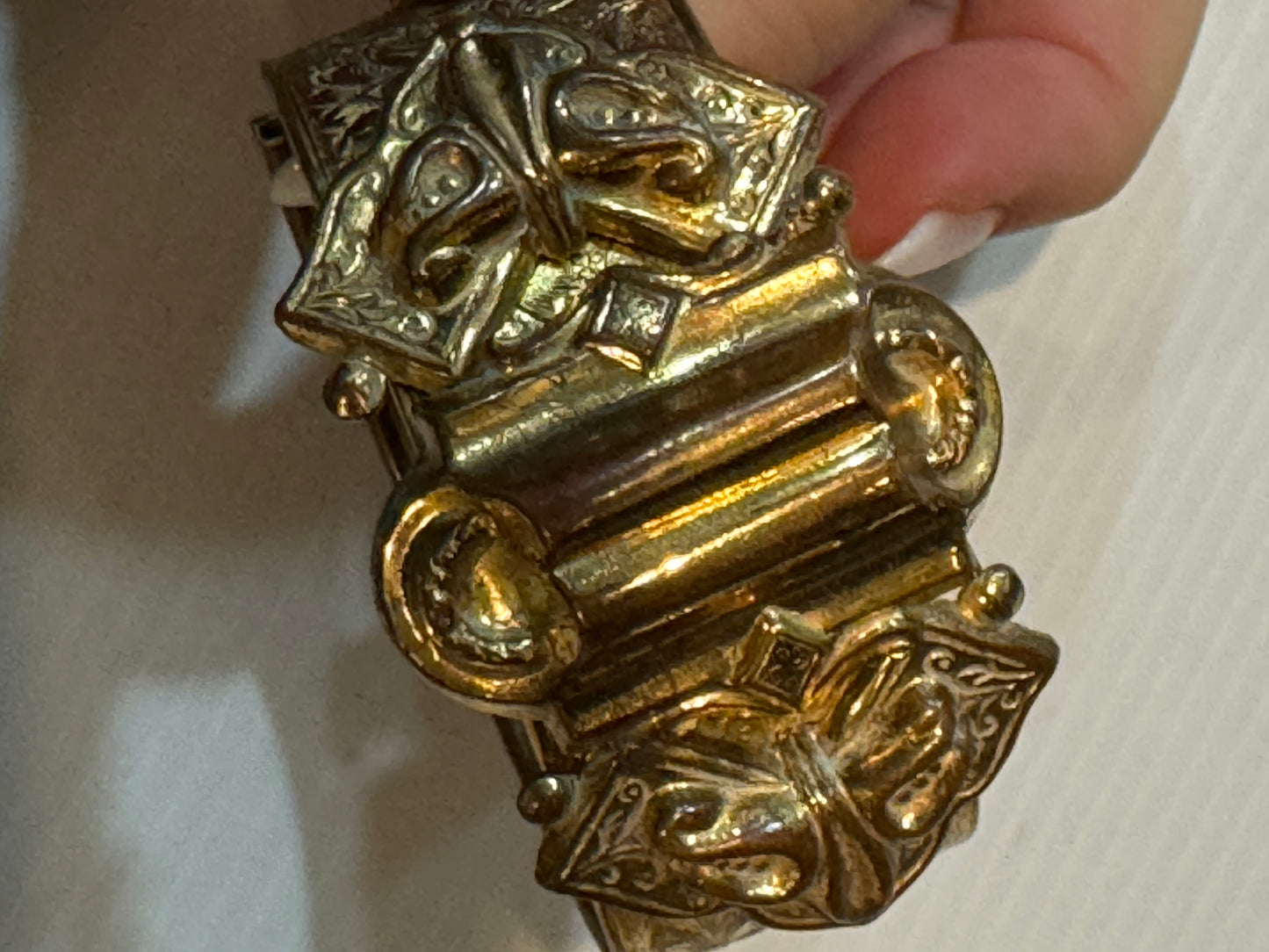 Gold tone vintage 1960s cuff bracelet with flower etching