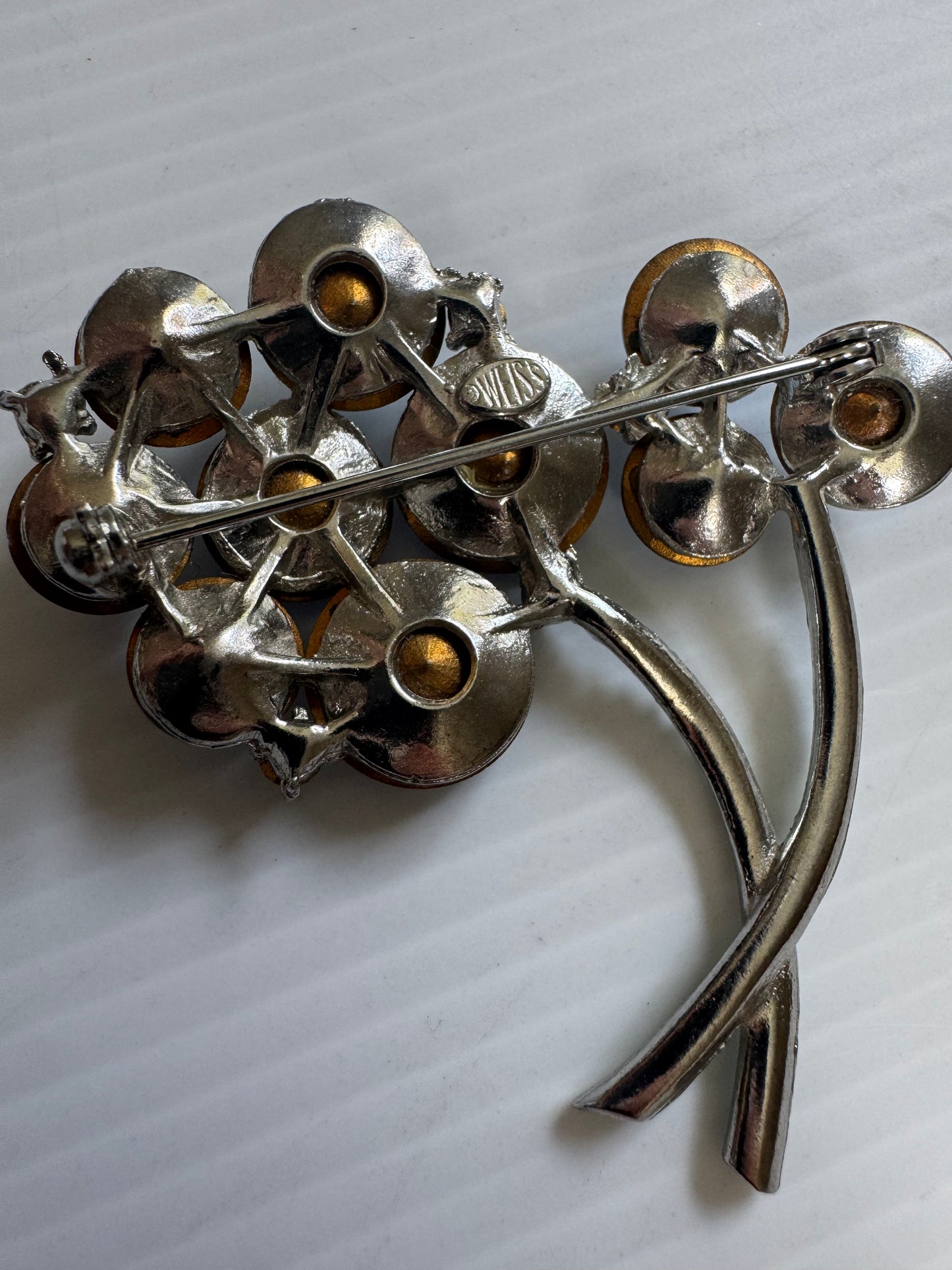 1950s true unsigned Beauty. A gorgeous, jumbo flower brooch with milk, glass stones, and aurora borealis.