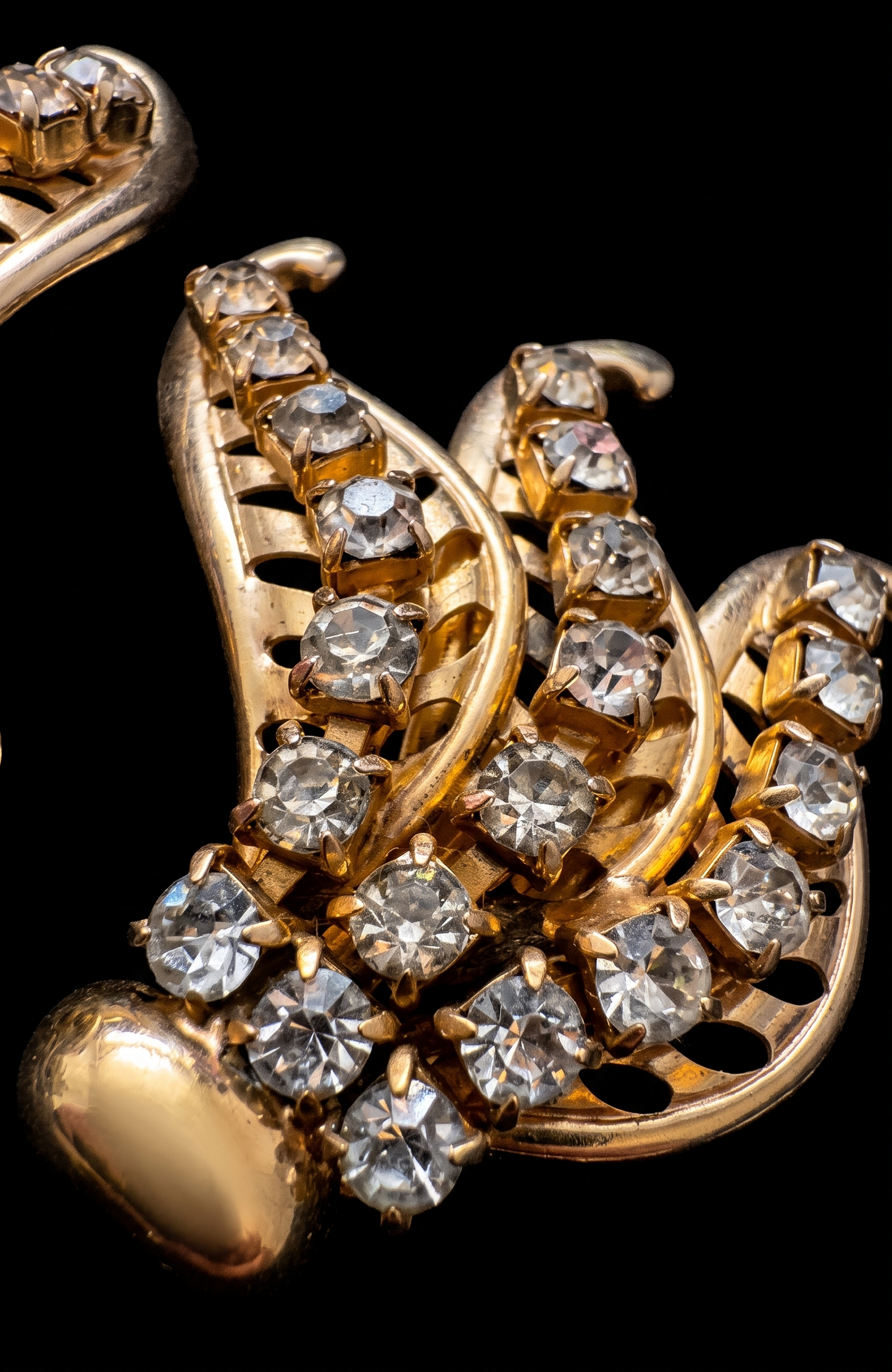 1940s clip on climber, gold tone rhinestone statement earrings