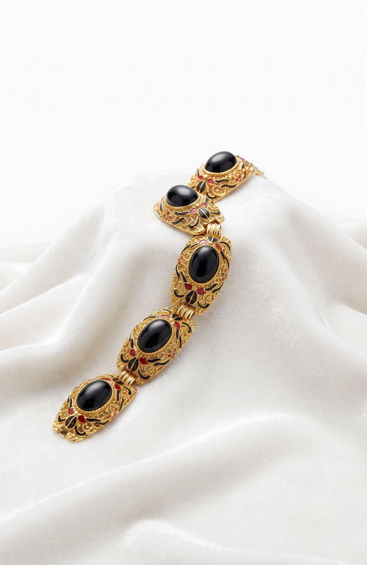 1950s rhinestone bracelet